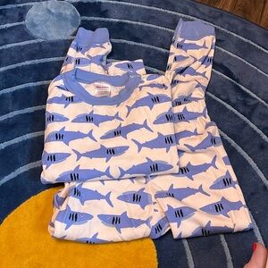 Hanna Andersson EUC shark Long Johns size 130 cm 8 US